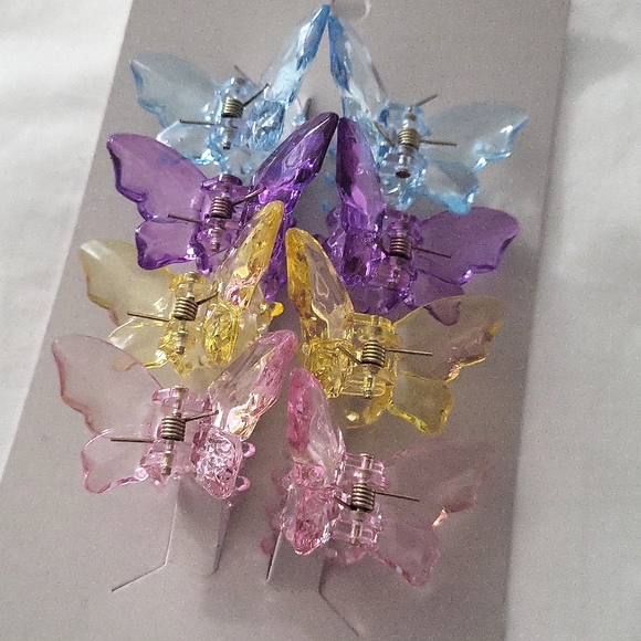 BP. Butterfly Acrylic Claw Clips - Picture 2 of 4